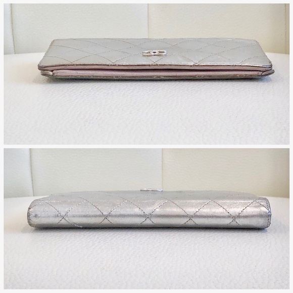 ⭕️SOLD⭕️Chanel Sliver Bi-Fold Wallet - Picture 3 of 7